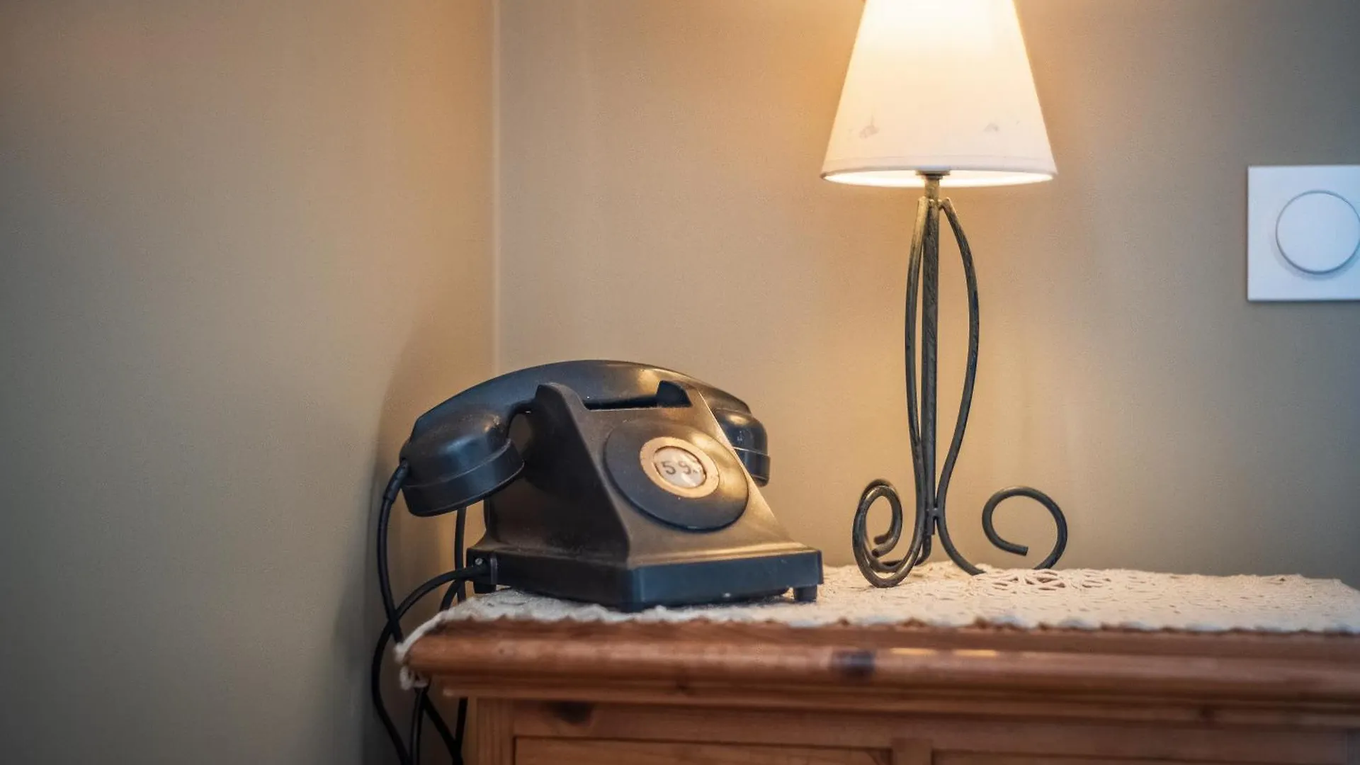 Bed and Breakfast Comme Chez Louise Plestin-les-Grèves 0*,  Francia